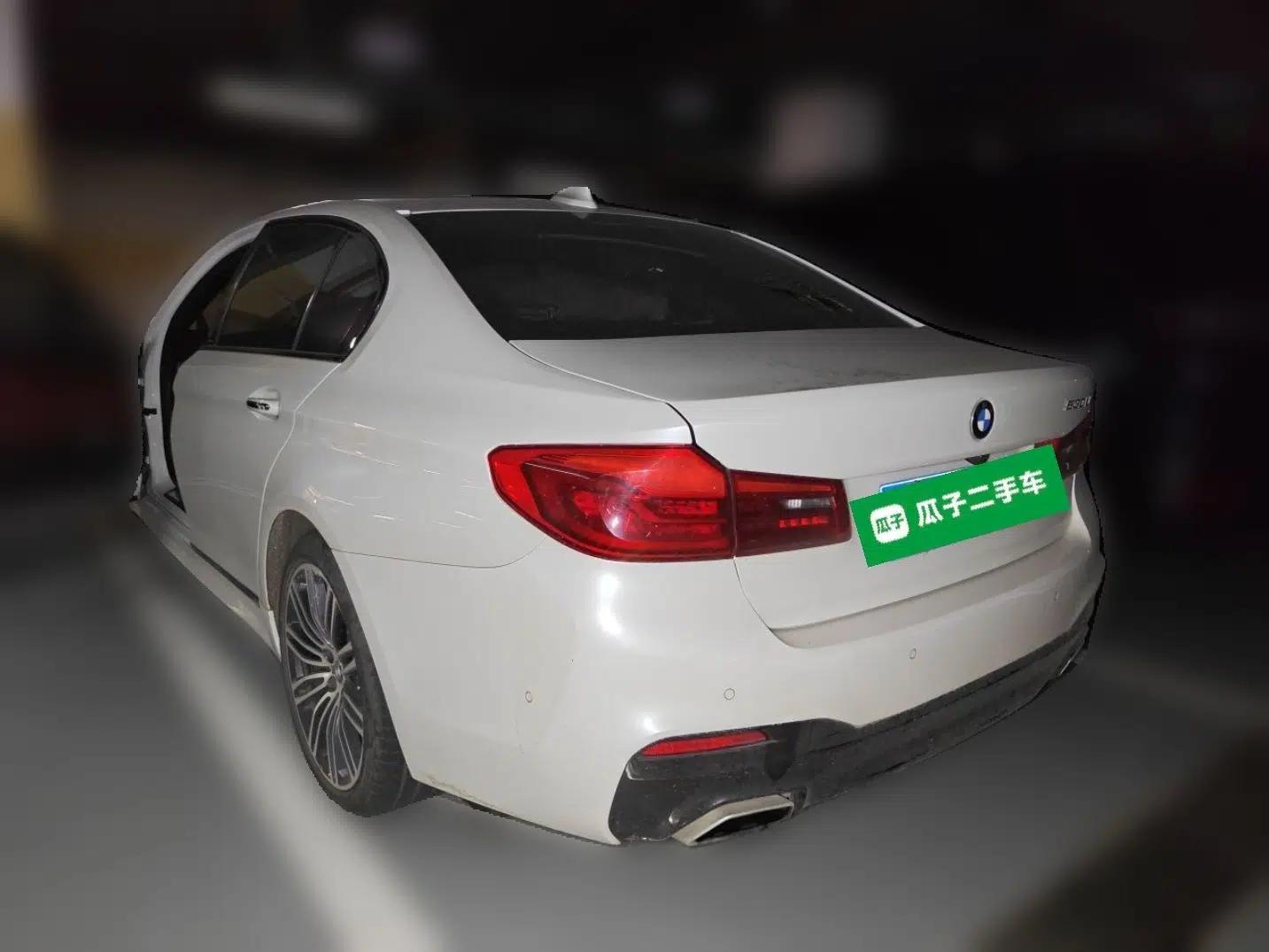 BMW 5 Series 2018 530Li Luxury Edition M Sport Package — миниатюра 4