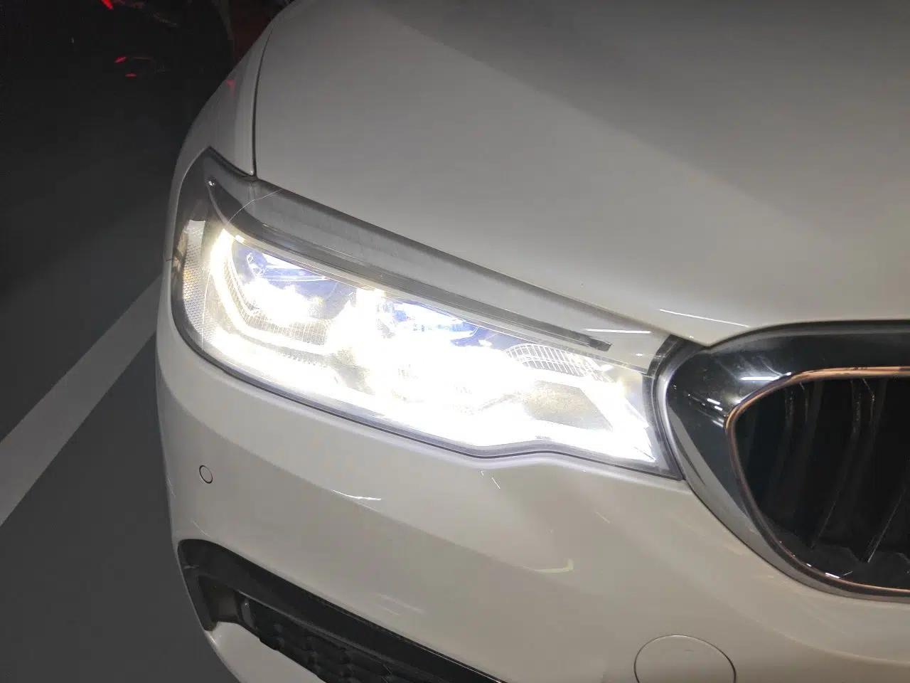 BMW 5 Series 2018 530Li Luxury Edition M Sport Package — миниатюра 7