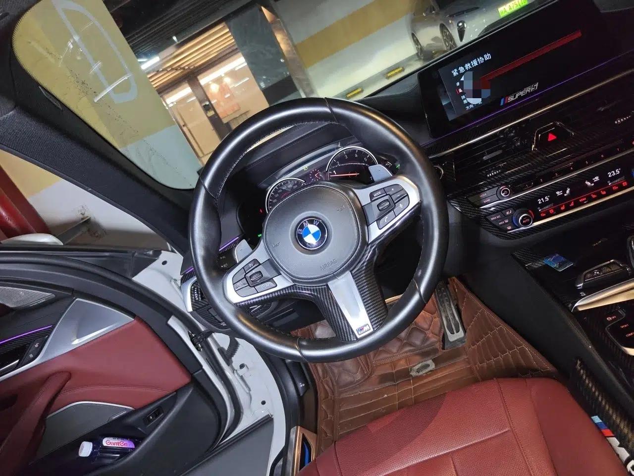 BMW 5 Series 2018 530Li Luxury Edition M Sport Package — миниатюра 10
