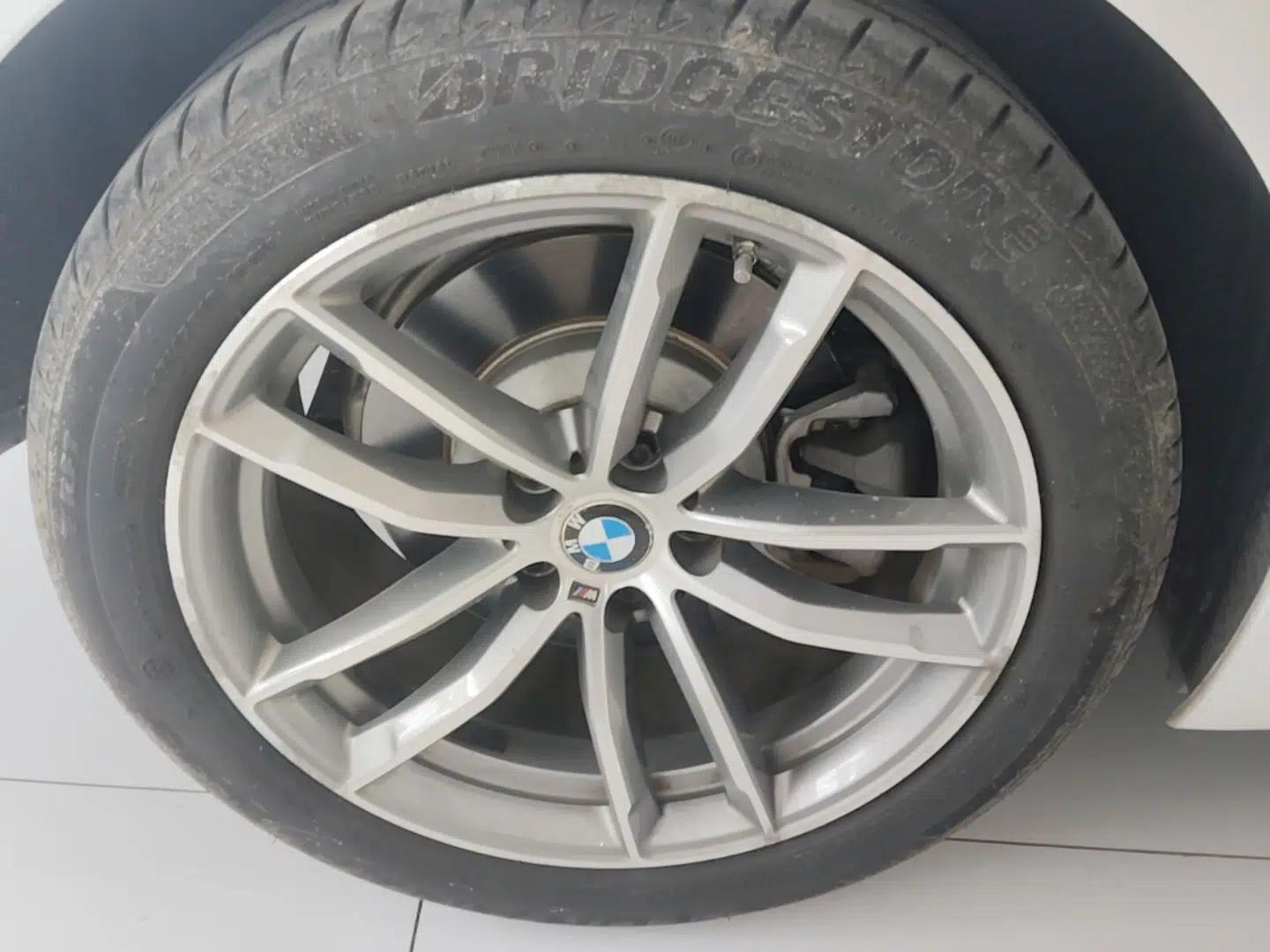 BMW 5 Series 2020 525Li M Sport Package — миниатюра 11