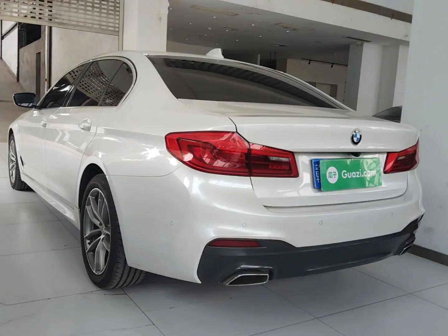 BMW 5 Series 2020 525Li M Sport Package — миниатюра 4