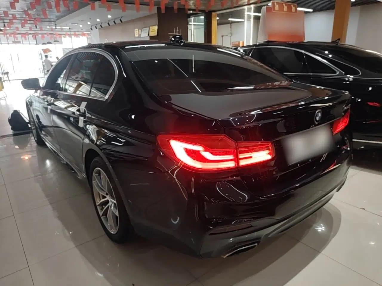 BMW 5 Series 2020 525Li M Sport Package — миниатюра 4