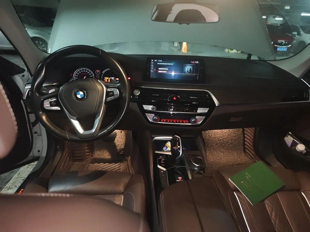 BMW 5 Series 2018 Facelifted 530Li Luxury Edition Premium Package — миниатюра 9