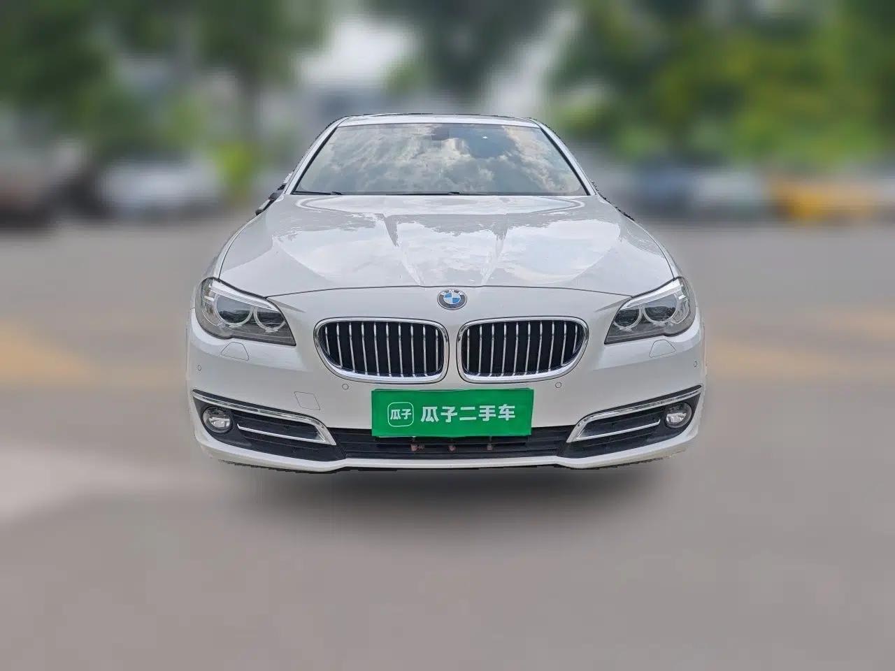 BMW 5 Series 2017 525Li Leading Model — миниатюра 2
