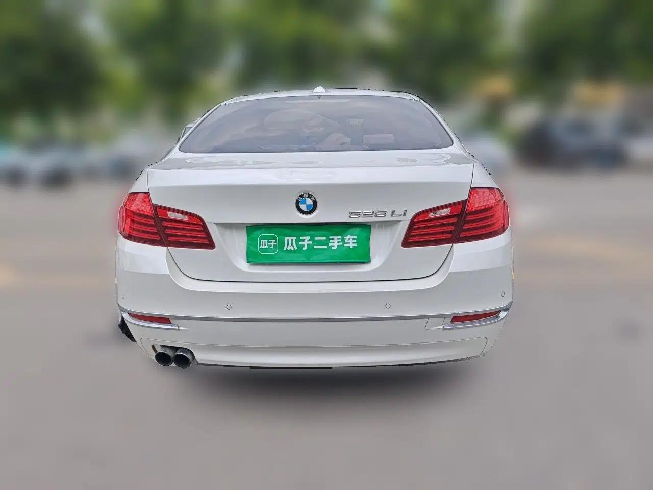 BMW 5 Series 2017 525Li Leading Model — миниатюра 5