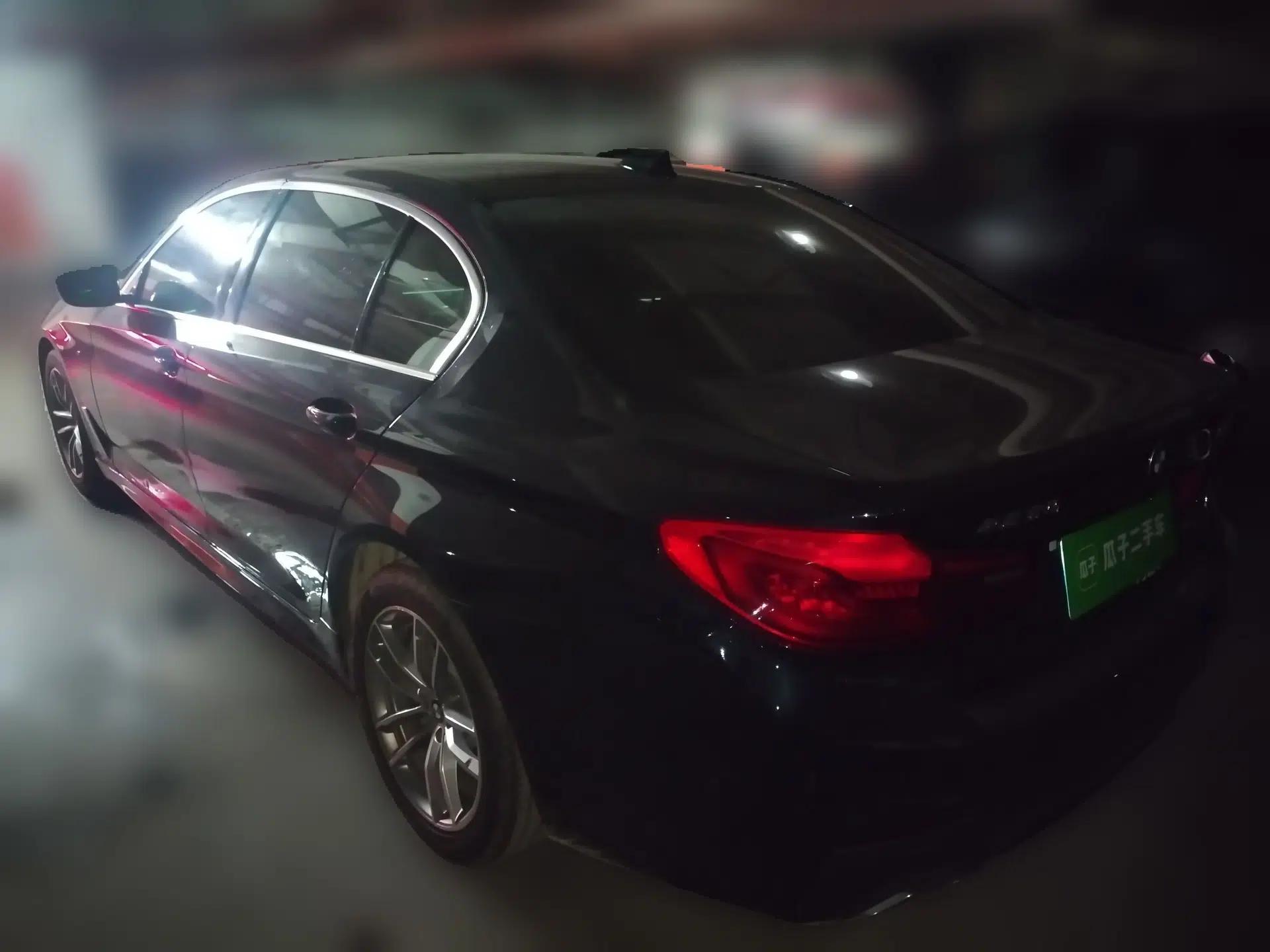 BMW 5 Series 2020 525Li M Sport Package — миниатюра 4