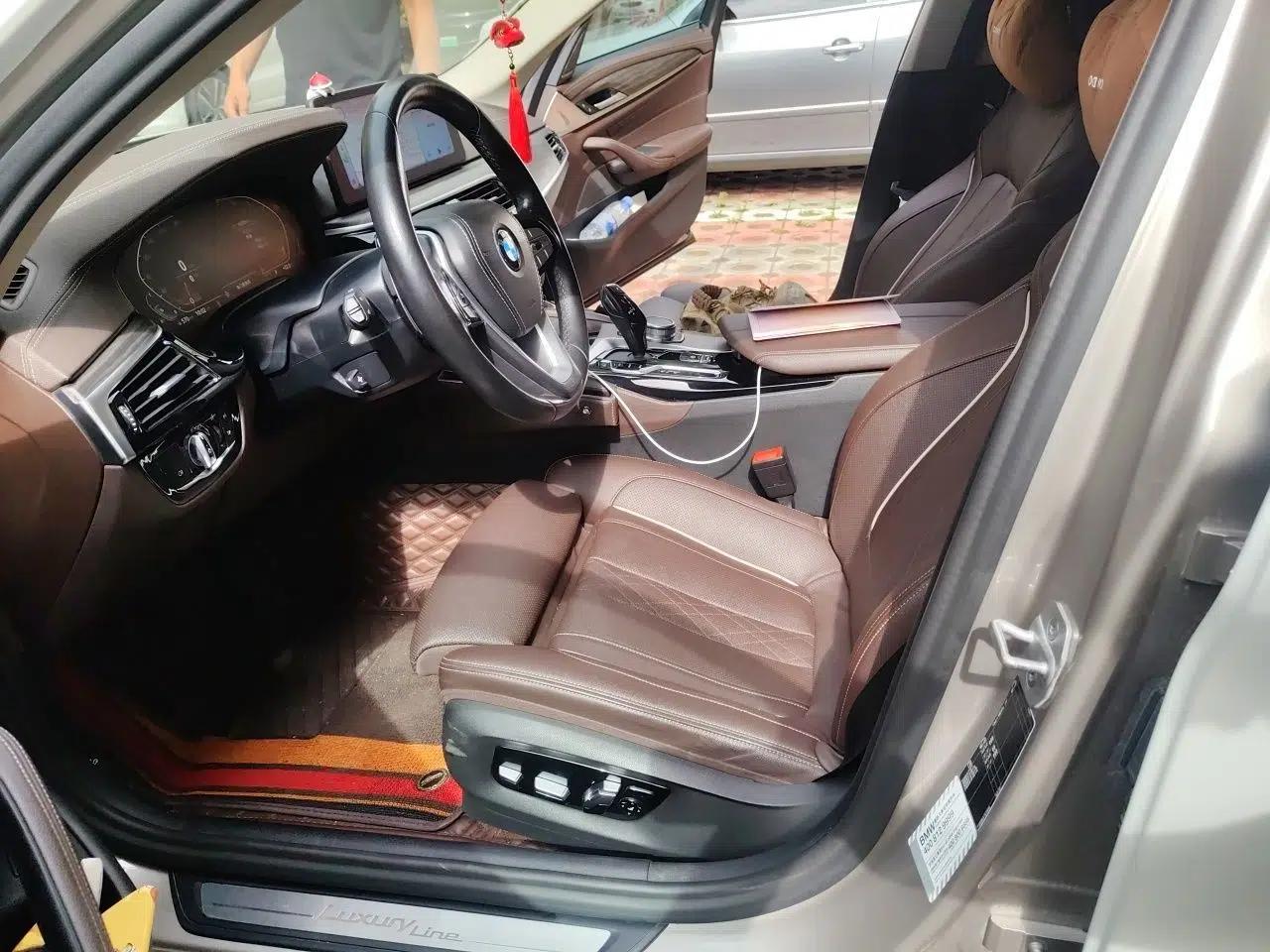 BMW 5 Series 2021 530Li Luxury Edition Premium Package — миниатюра 15