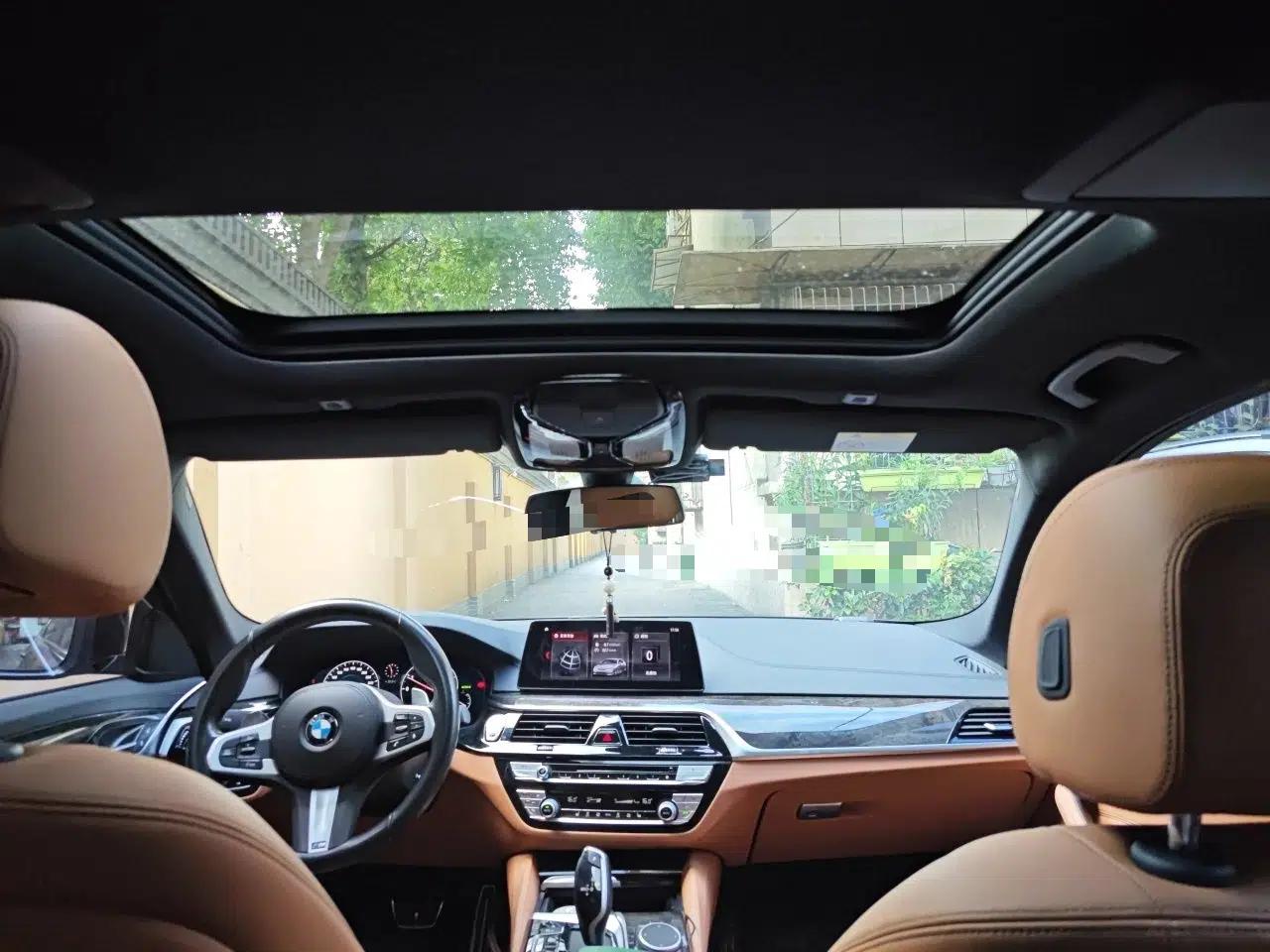 BMW 5 Series 2019 530Li Leading Model M Sport Package — миниатюра 15
