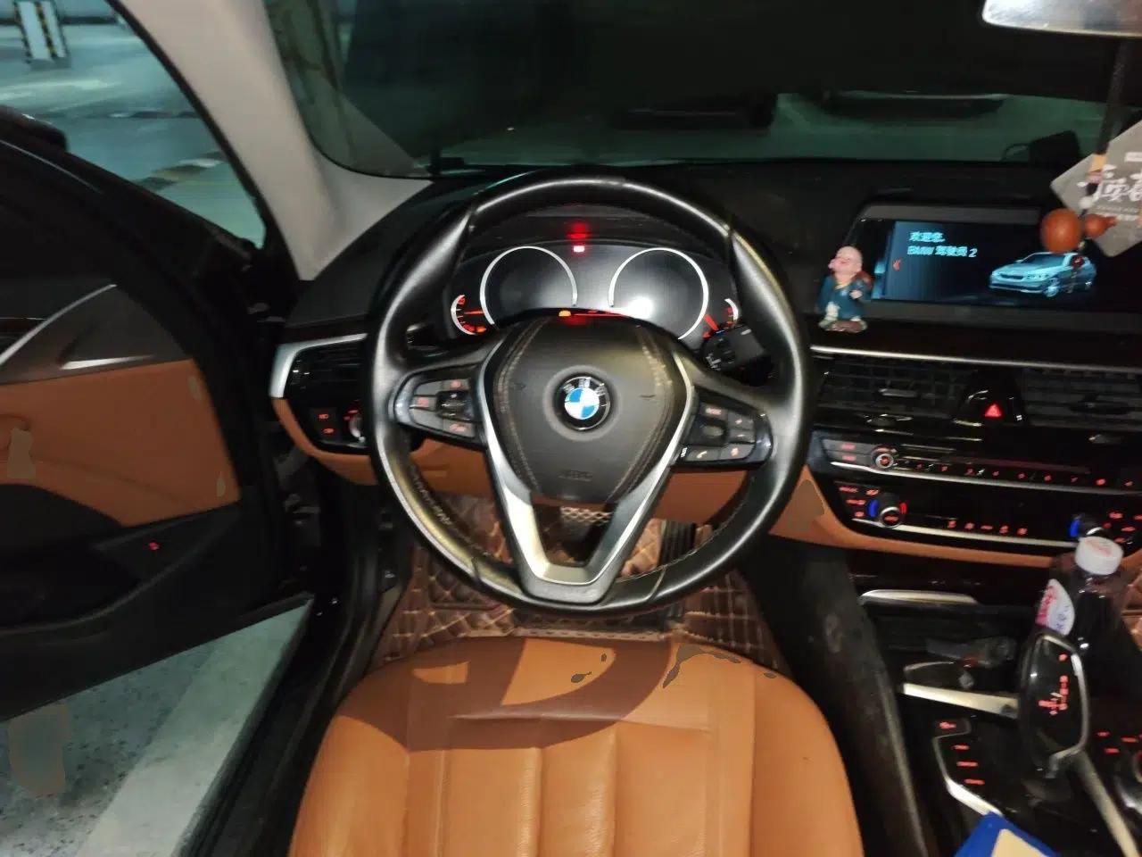BMW 5 Series 2018 528Li Launch Special Edition — миниатюра 10