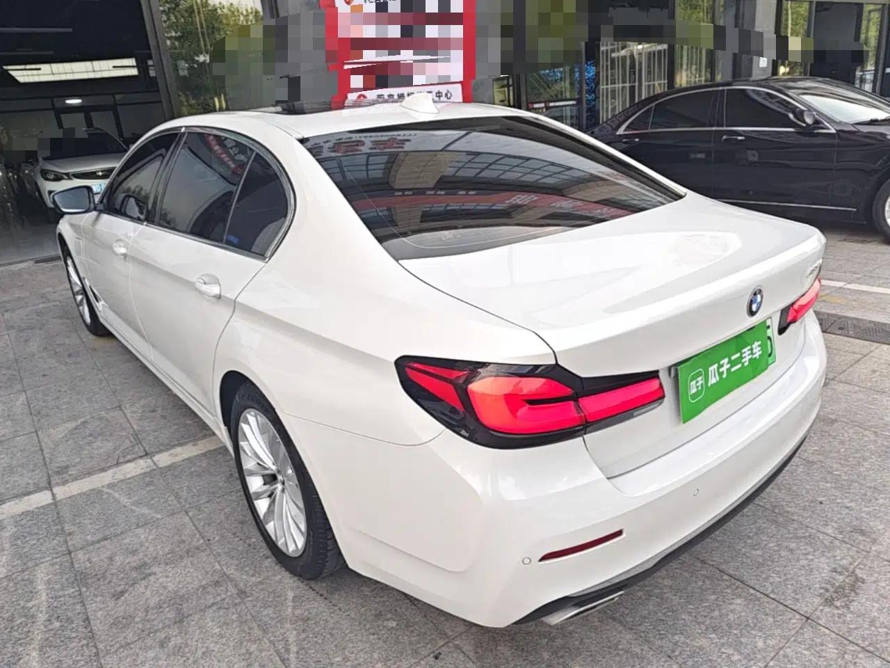 BMW 5 Series New Energy 2021 Updated 535Le Luxury Package — миниатюра 4