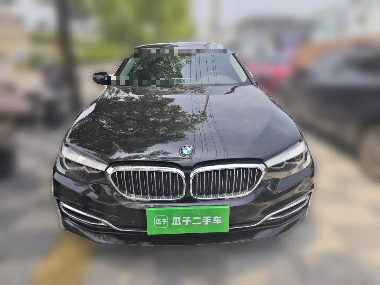 BMW 5 Series 2019 525Li Luxury Package — миниатюра 2