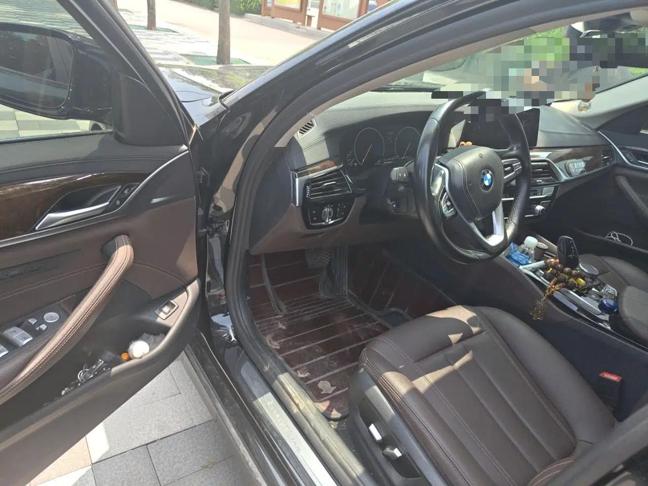 BMW 5 Series 2019 525Li Luxury Package — миниатюра 16