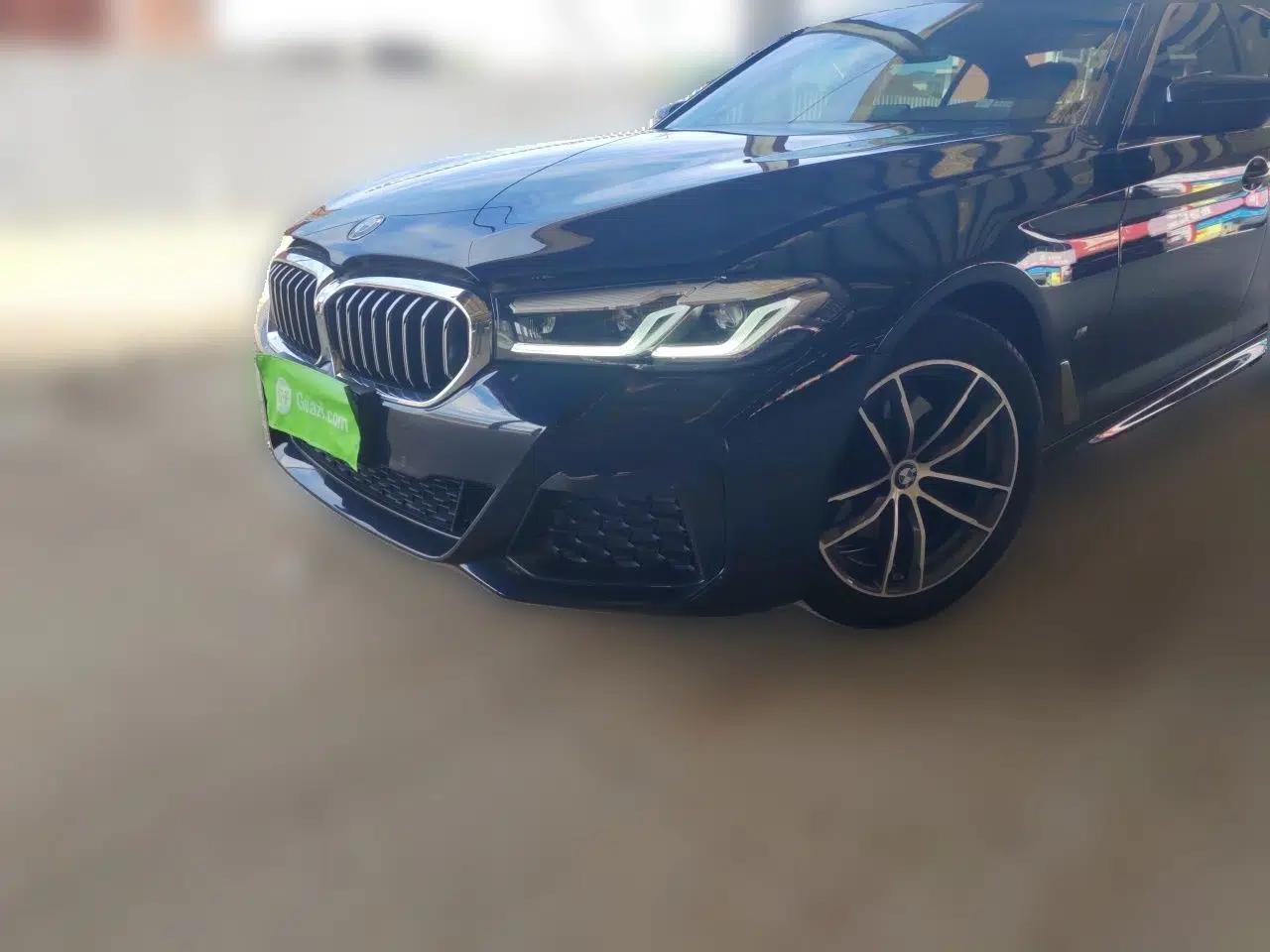 BMW 5 Series 2022 Restyled 525Li M Sport Package — миниатюра 1