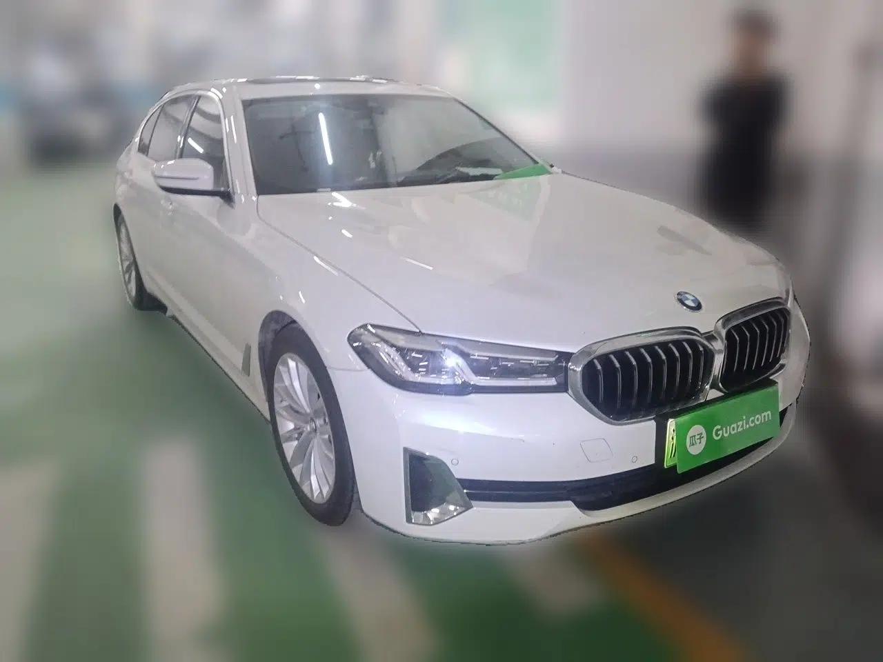 BMW 5 Series New Energy 2021 Updated 535Le Luxury Package — миниатюра 3