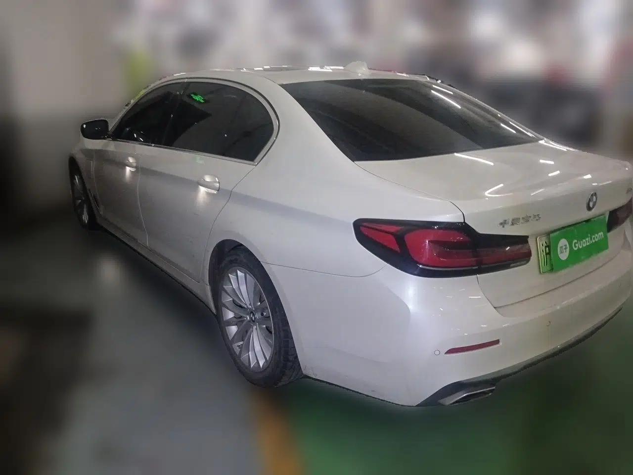 BMW 5 Series New Energy 2021 Updated 535Le Luxury Package — миниатюра 4