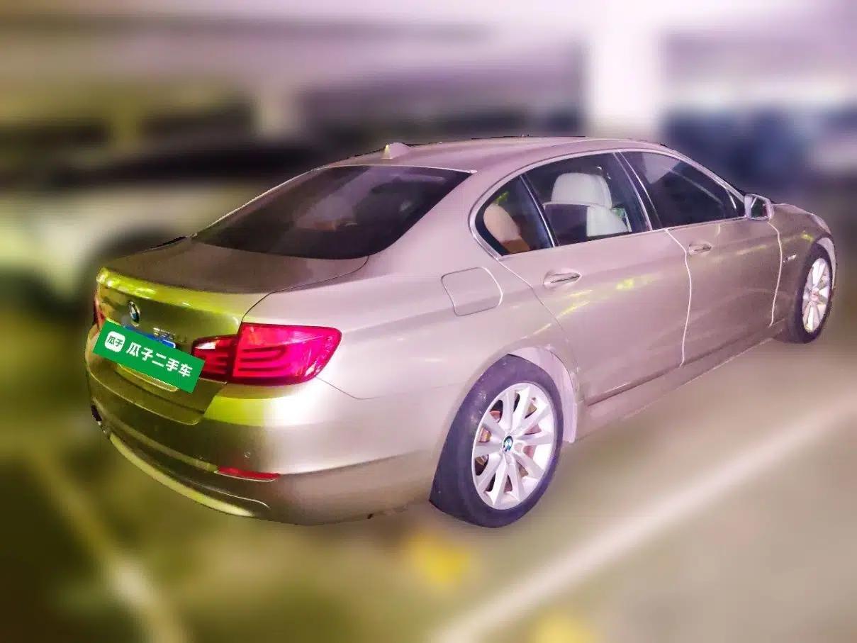 BMW 5 Series 2012 530Li Luxury Model — миниатюра 6