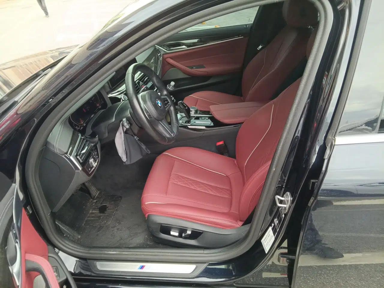 BMW 5 Series 2022 Restyled 525Li M Sport Package — миниатюра 15