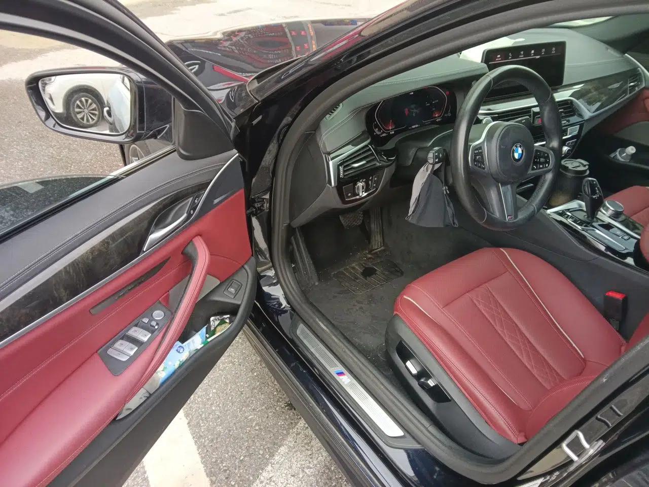 BMW 5 Series 2022 Restyled 525Li M Sport Package — миниатюра 16