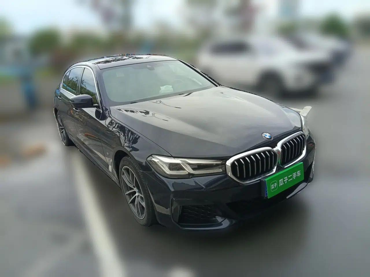 BMW 5 Series 2022 Restyled 525Li M Sport Package — миниатюра 3