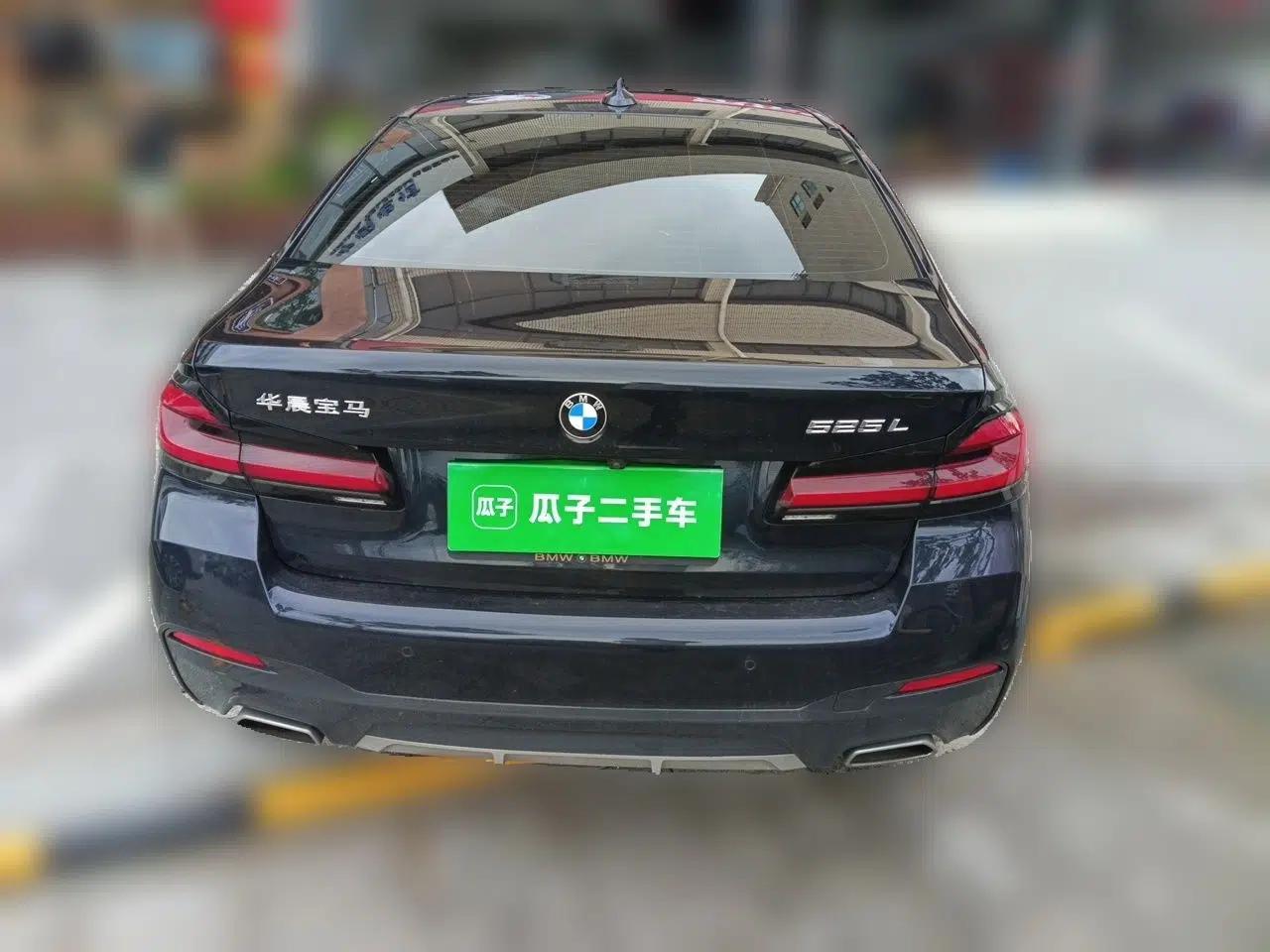 BMW 5 Series 2022 Restyled 525Li M Sport Package — миниатюра 5