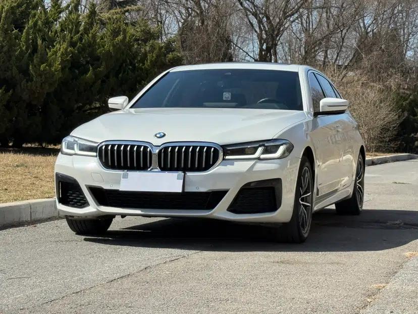 BMW 5 Series 2022 Second Facelift 525Li M Sport Package — миниатюра 1