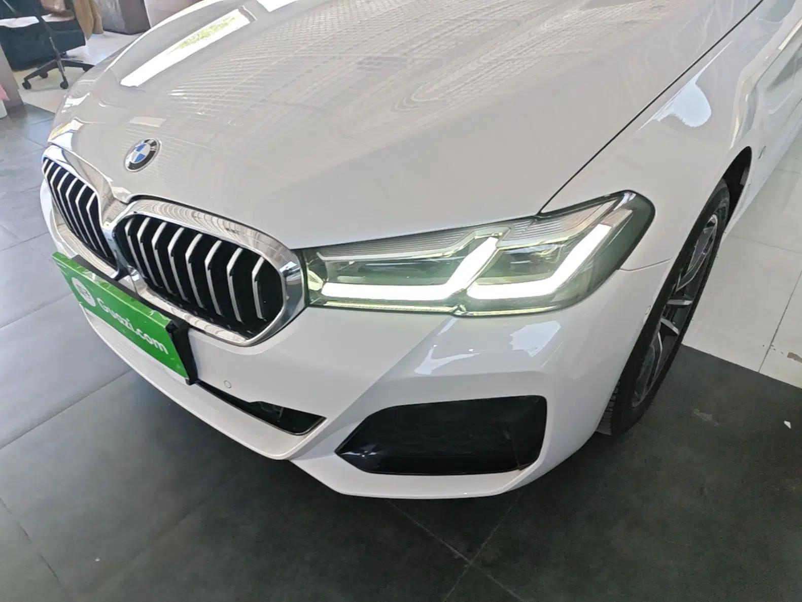 BMW 5 Series 2022 Restyled 525Li M Sport Package — миниатюра 8