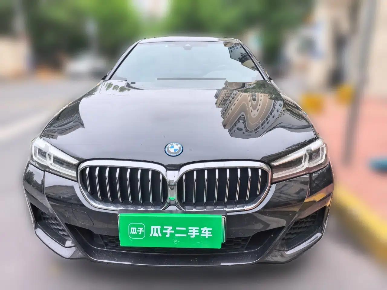 BMW 5 Series New Energy 2022 Updated Version 535Le Luxury Package — миниатюра 2
