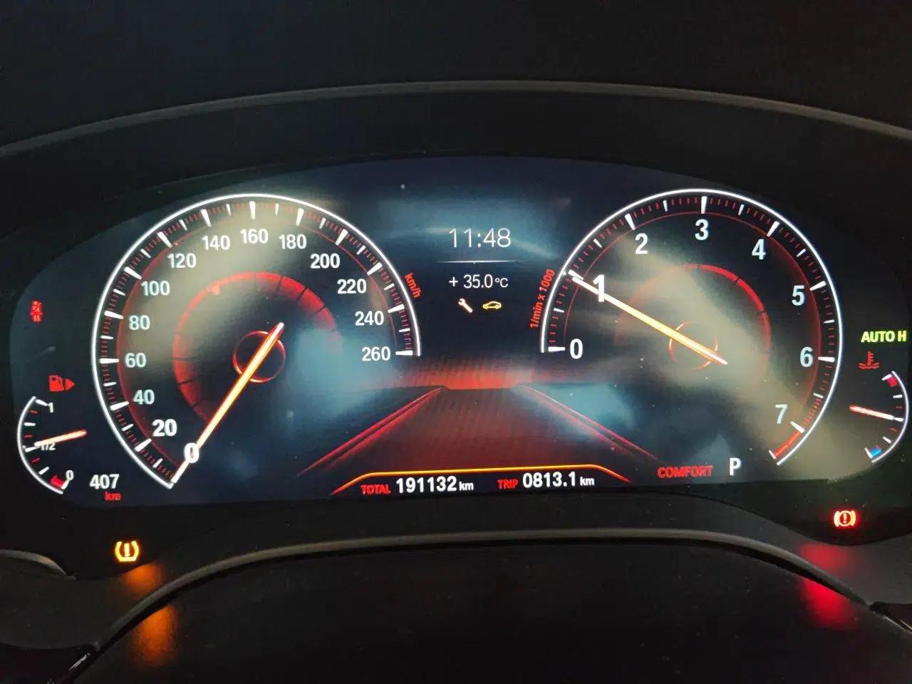 BMW 5 Series 2019 530Li Leading Model M Sport Package — миниатюра 11