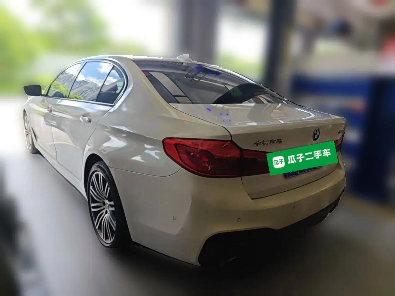 BMW 5 Series 2019 530Li Leading Model M Sport Package — миниатюра 4