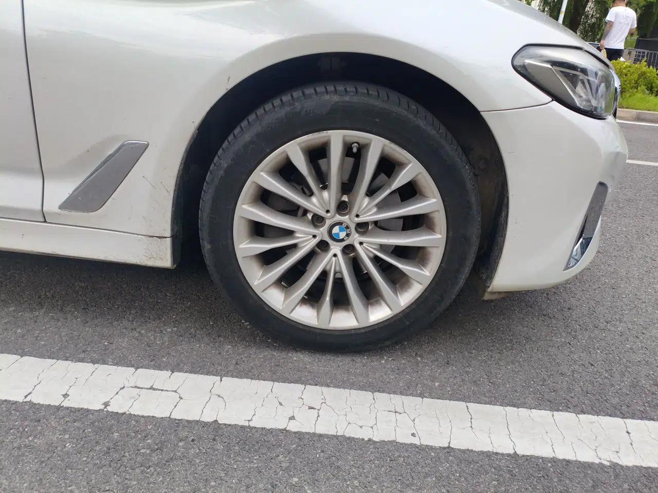 BMW 5 Series 2022 Restyled 525Li Luxury Package — миниатюра 8