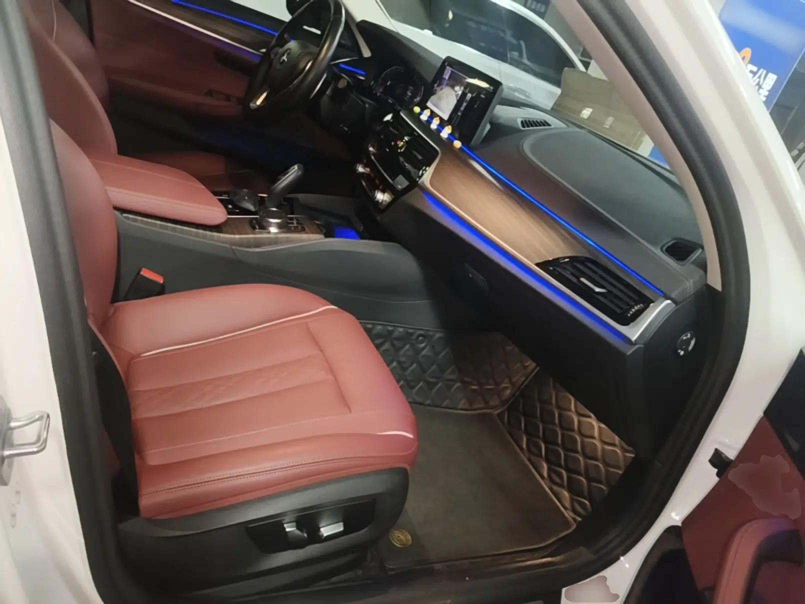 BMW 5 Series 2023 530Li Leading Edition Luxury Package — миниатюра 25