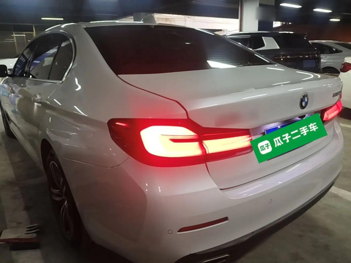 BMW 5 Series 2023 530Li Leading Edition Luxury Package — миниатюра 4