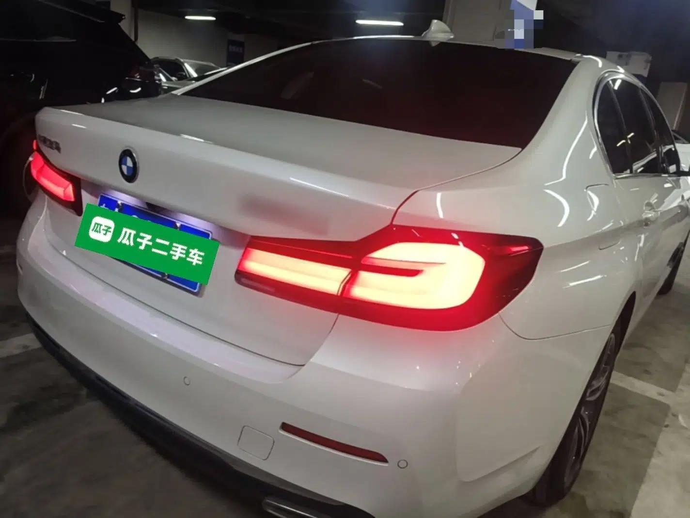 BMW 5 Series 2023 530Li Leading Edition Luxury Package — миниатюра 6