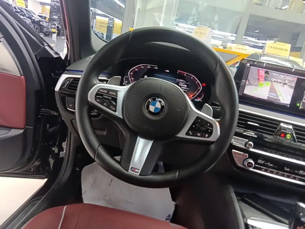 BMW 5 Series 2021 Facelifted 530Li Leading Edition M Sport Package — миниатюра 13