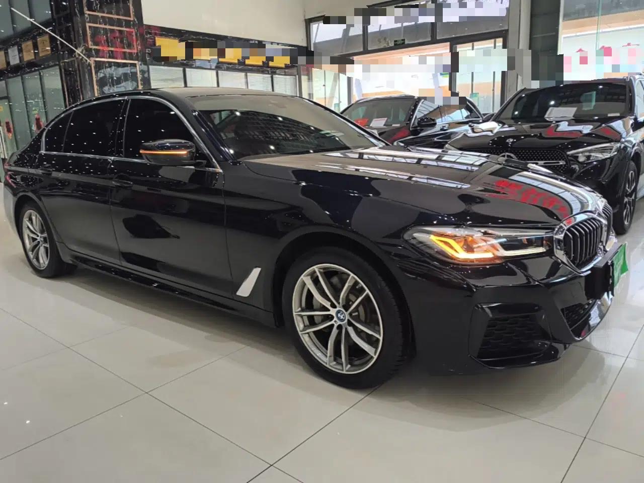 BMW 5 Series New Energy 2022 Second Facelift 535Le M Sport Package — миниатюра 3