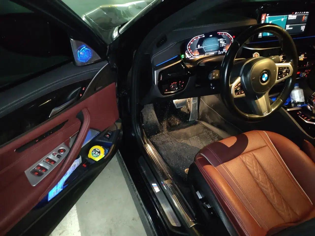 BMW 5 Series 2022 Restyled 525Li M Sport Package — миниатюра 16