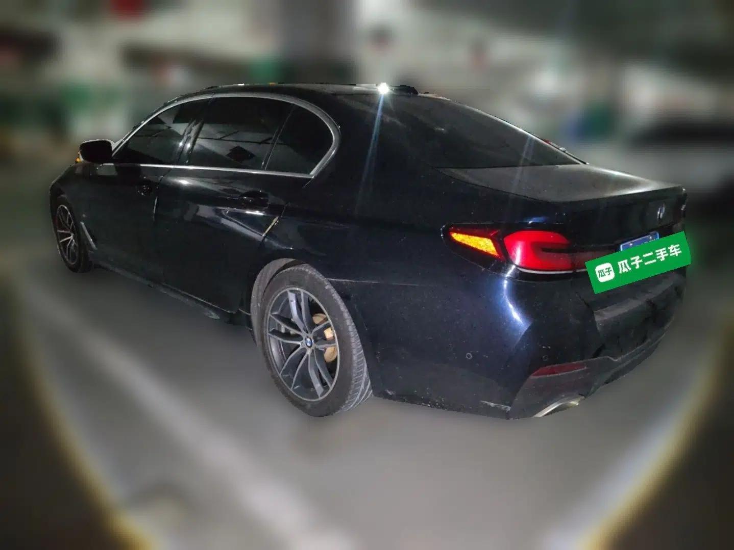 BMW 5 Series 2022 Restyled 525Li M Sport Package — миниатюра 4