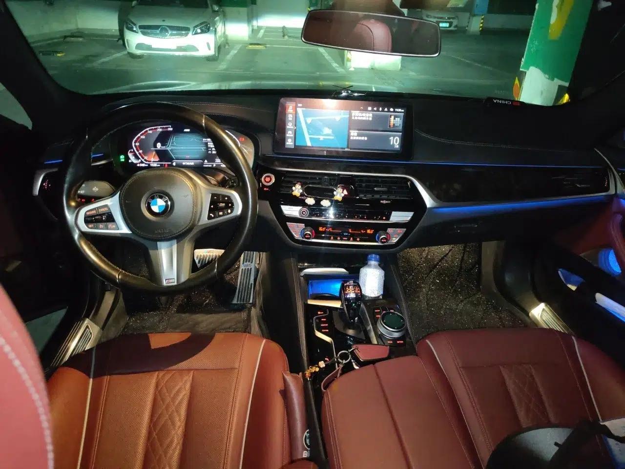 BMW 5 Series 2022 Restyled 525Li M Sport Package — миниатюра 9