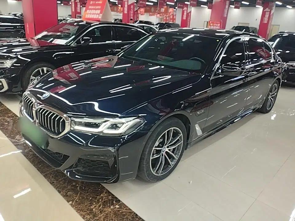 BMW 5 Series New Energy 2022 535Le Pioneer Edition M Sport Package — миниатюра 1