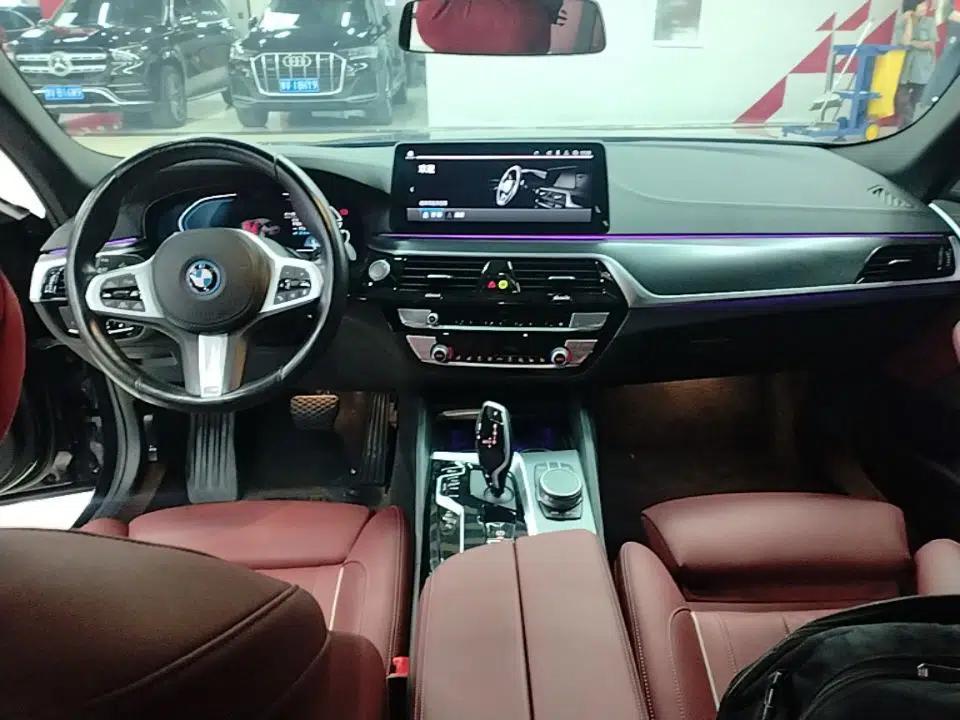 BMW 5 Series New Energy 2022 535Le Pioneer Edition M Sport Package — миниатюра 17