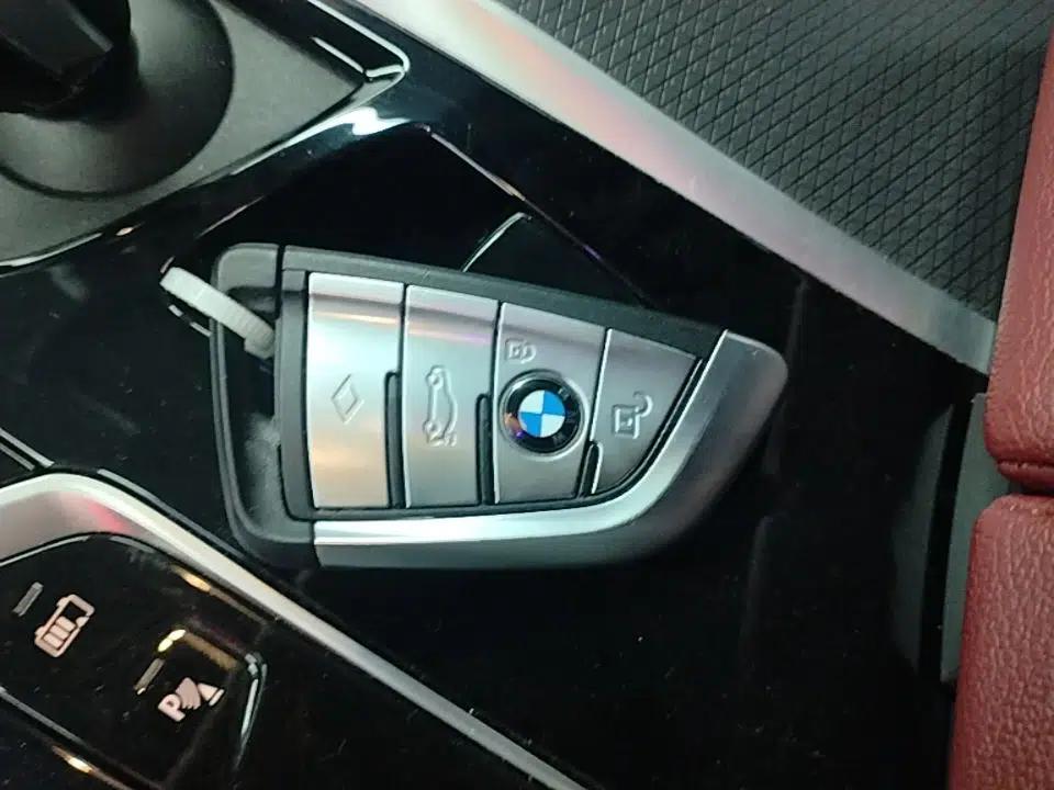 BMW 5 Series New Energy 2022 535Le Pioneer Edition M Sport Package — миниатюра 28