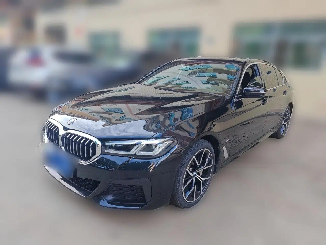 BMW 5 Series 2022 Second Facelift 530Li Luxury Version M Sport Package — миниатюра 1