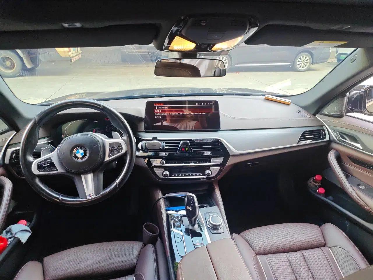 BMW 5 Series 2022 Second Facelift 530Li Luxury Version M Sport Package — миниатюра 18