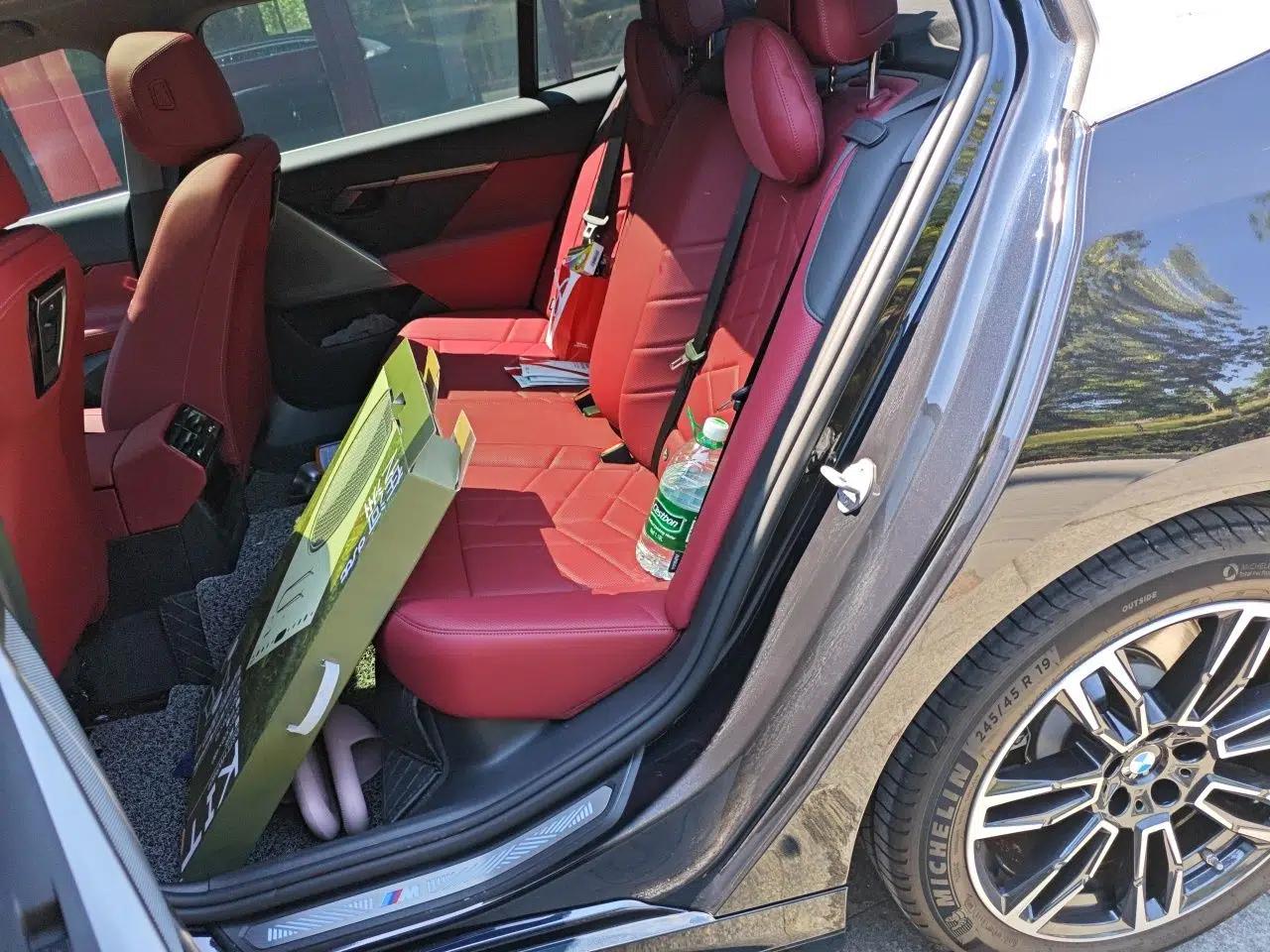 BMW 5 Series 2025 525Li M Sport Package — миниатюра 17