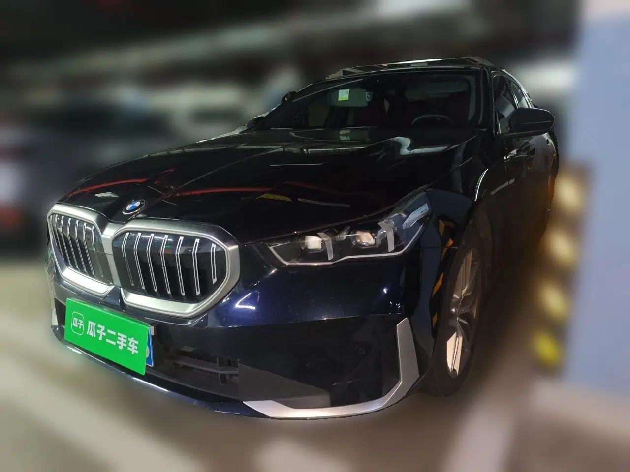 BMW 5 Series 2024 525Li Luxury Package — миниатюра 1