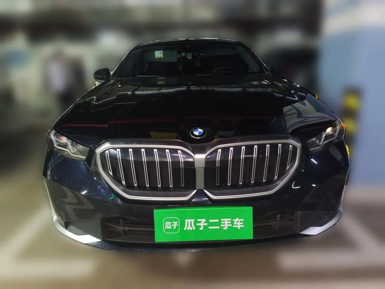 BMW 5 Series 2024 525Li Luxury Package — миниатюра 2