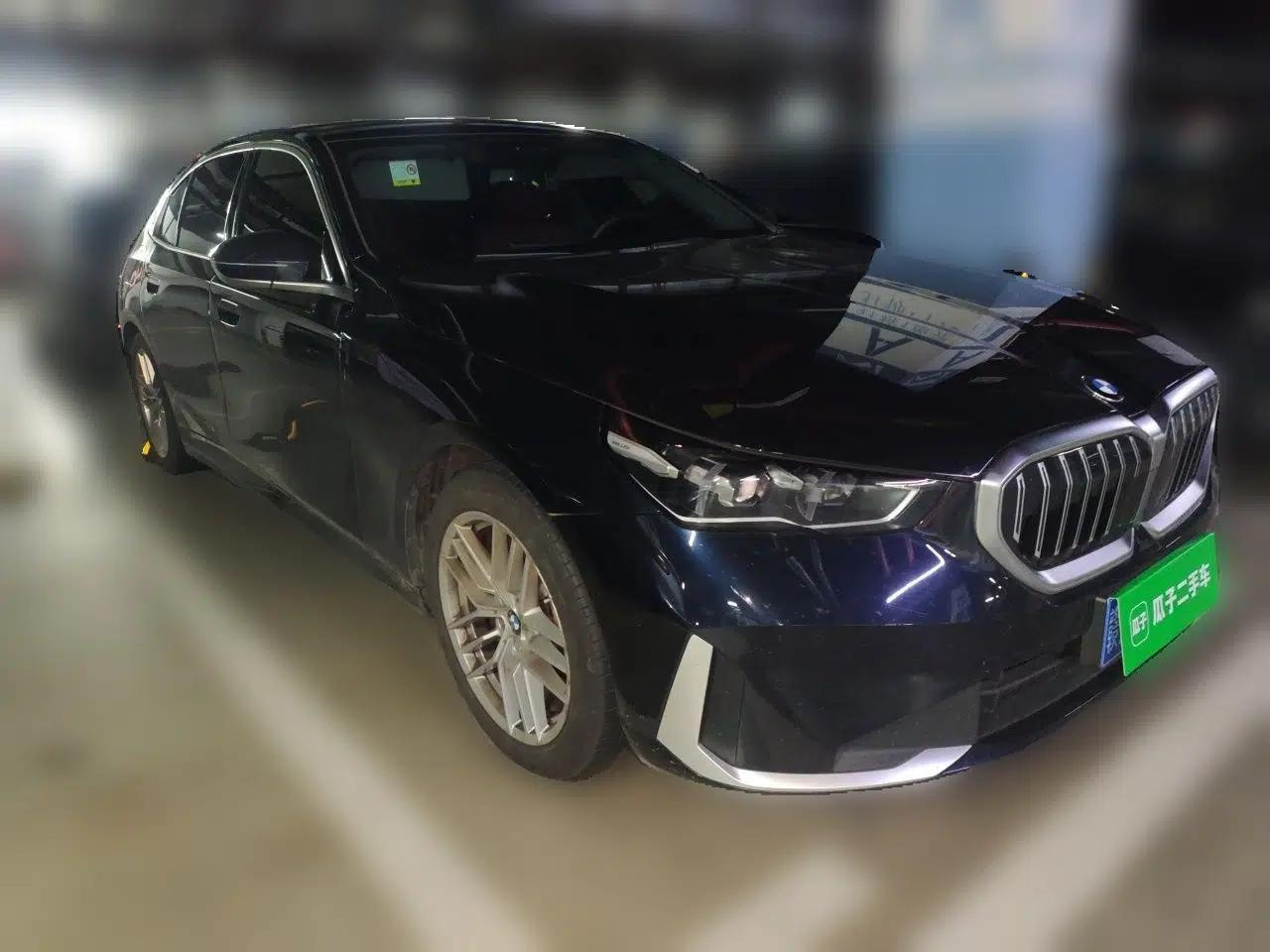 BMW 5 Series 2024 525Li Luxury Package — миниатюра 3