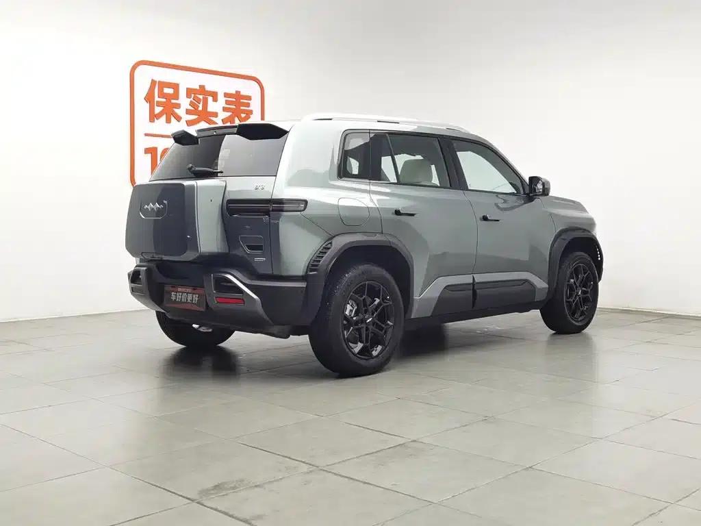Titanium 3 2025 Model 501KM Rear-Wheel Drive Pro — миниатюра 2