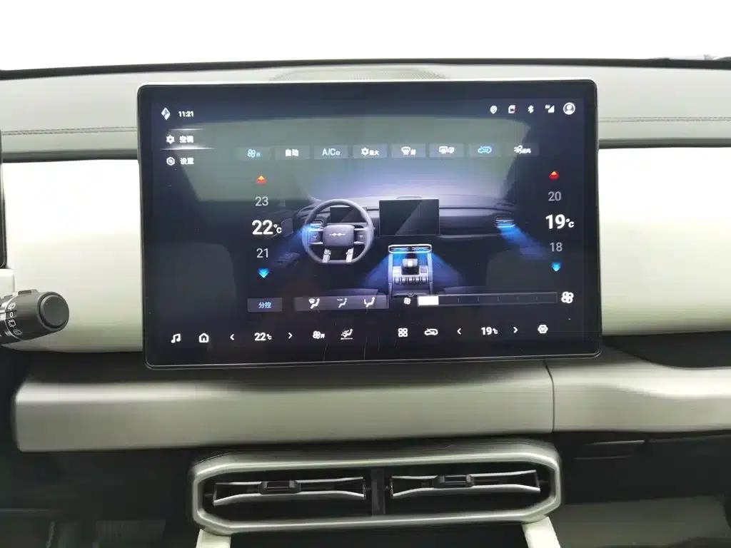Titanium 3 2025 Model 501KM Rear-Wheel Drive Pro — миниатюра 12
