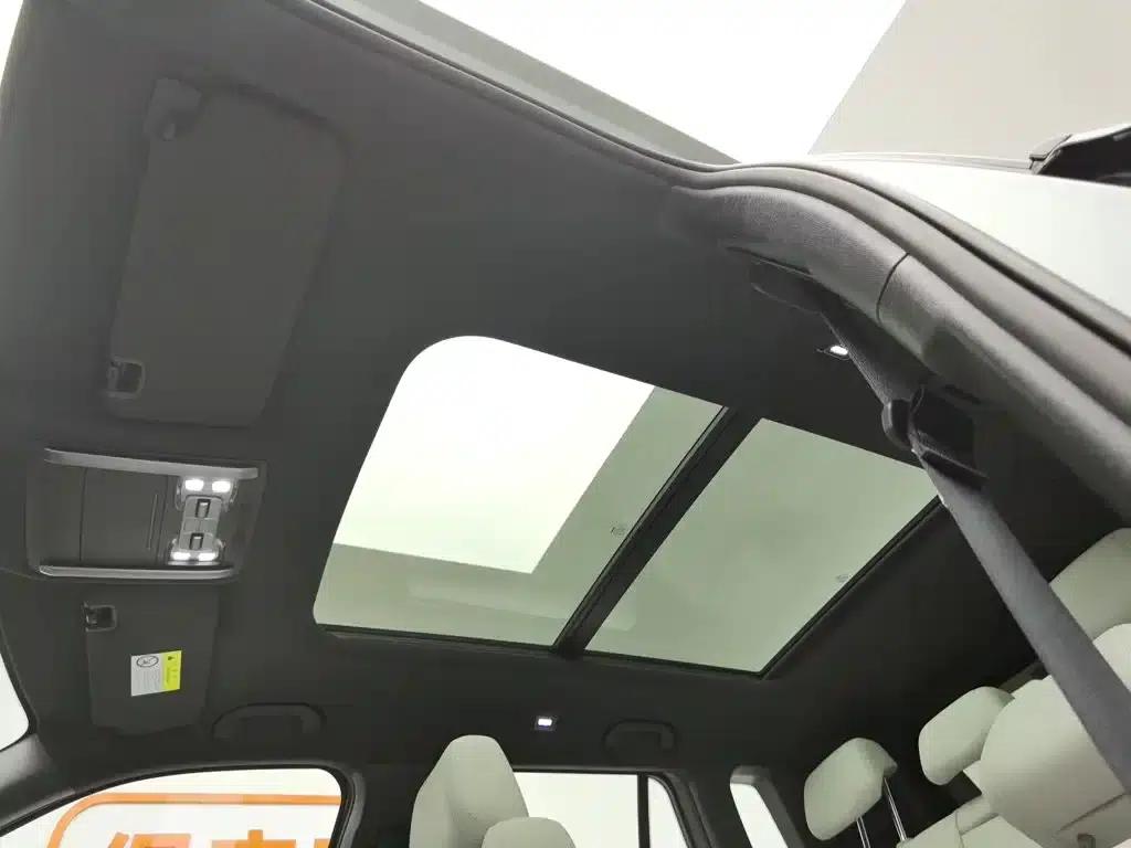 Titanium 3 2025 Model 501KM Rear-Wheel Drive Pro — миниатюра 14